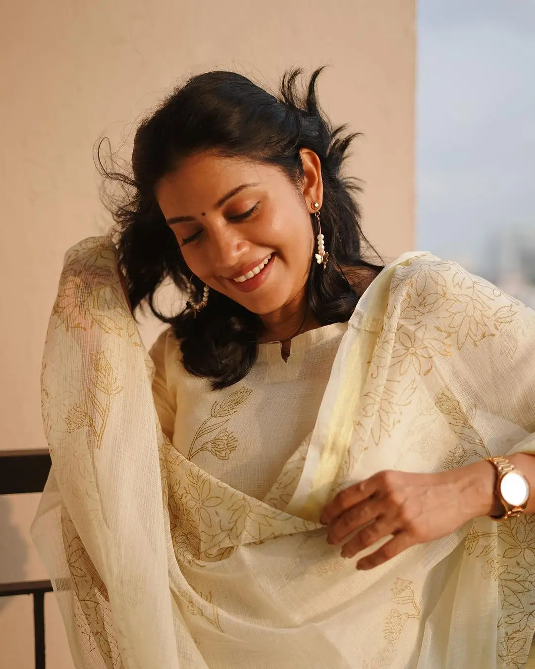 Malayalam Actress Shivada in White Dress